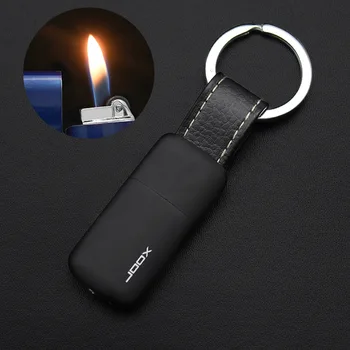 Nøkkelring Bærbar Lettere Mini-Gjenfyllbar Butan Gass Type Lysere Vanlig Flamme Slipeskive Sigarettrøyking Gadget